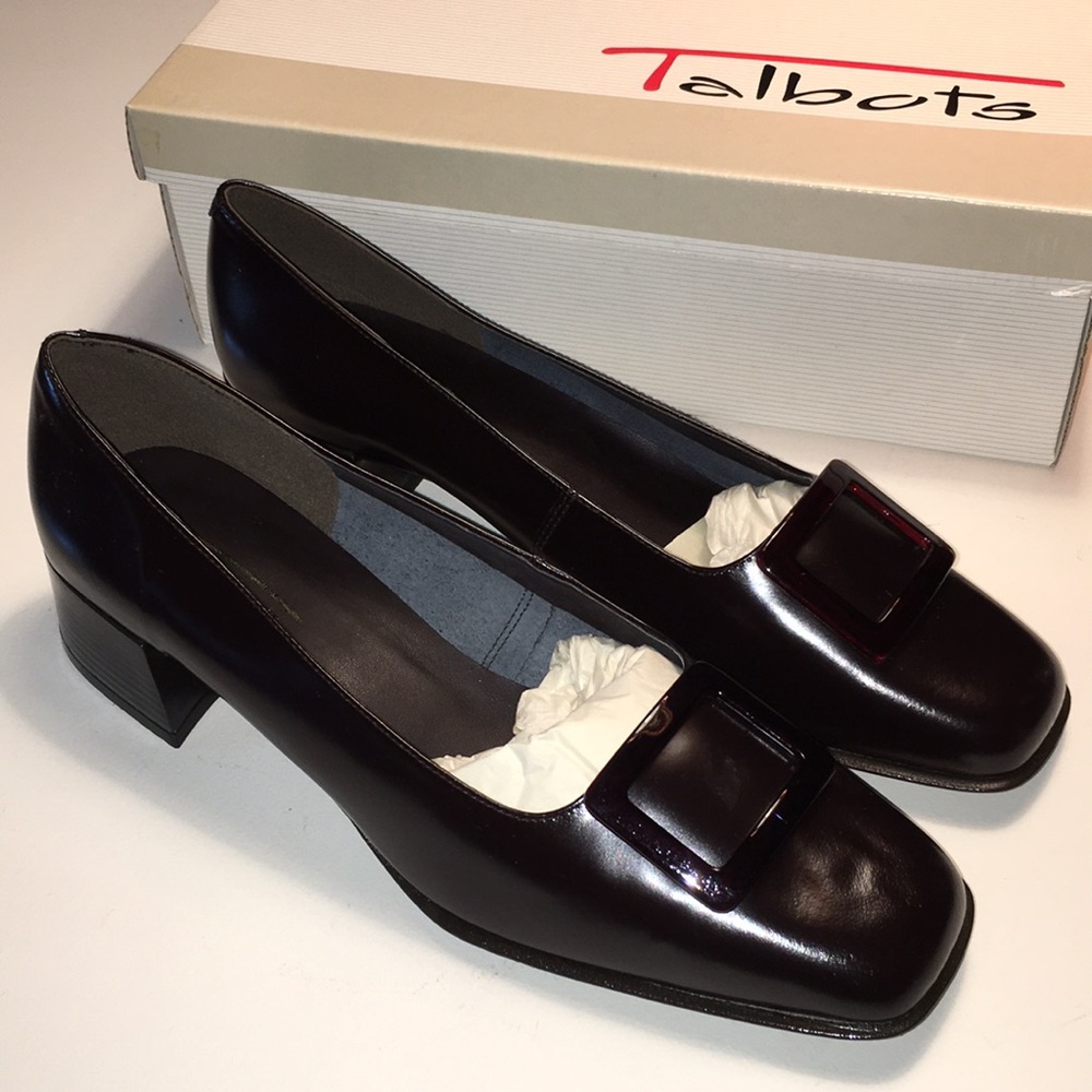 Talbots Dark Brown Heels NIB